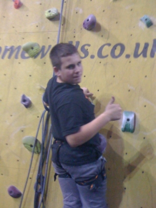  Escalada en una variedad de excelentes instalaciones cubiertas 